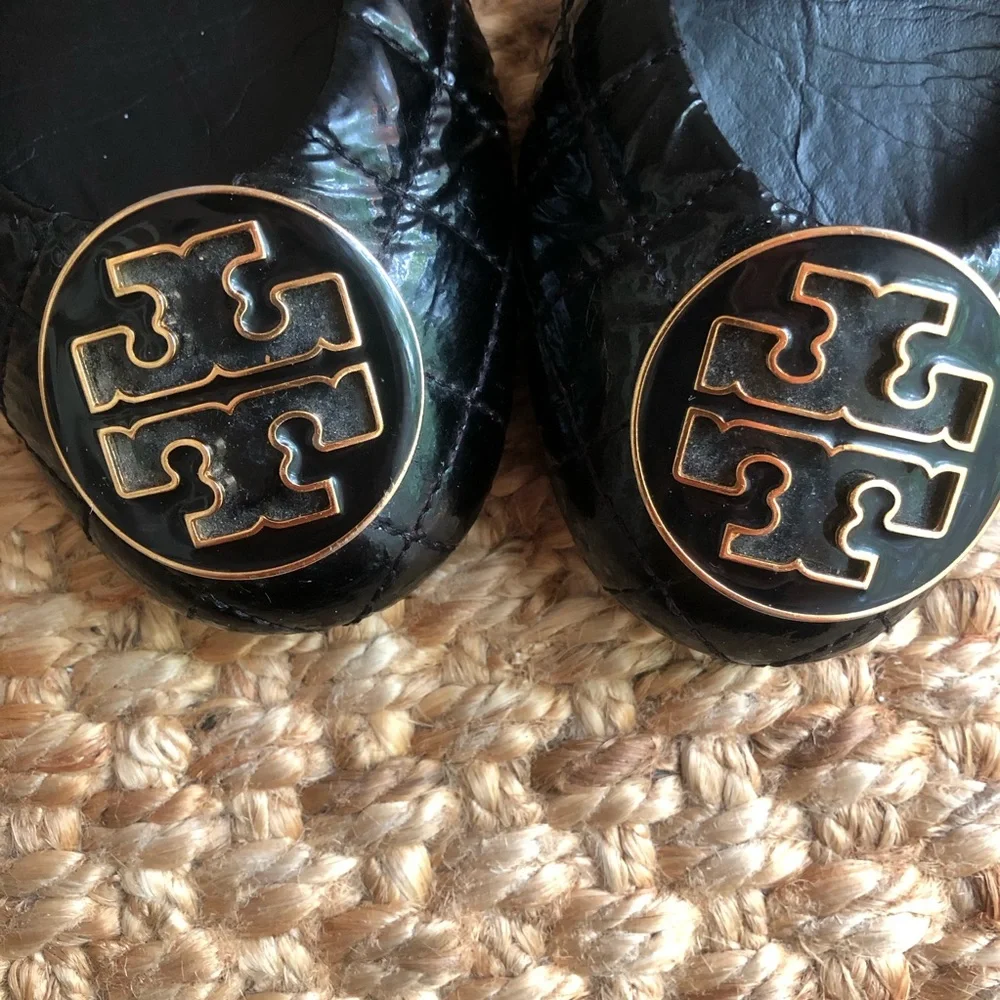 Tory Burch Charon Slingback Flat. Quilted Black Patent Leather. Size 8